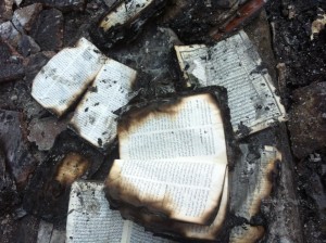 Zerstörte Schriften in Assiut / Foto: Weltbibelhilfe
